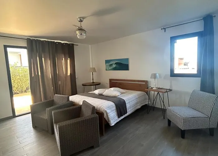 Groovy Villa Lajares